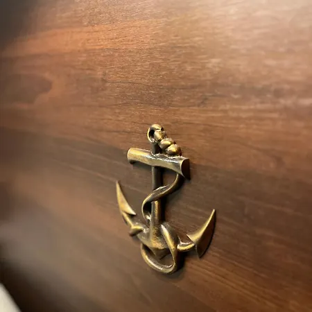 מלון Fraenkischer Hof קיצינגן