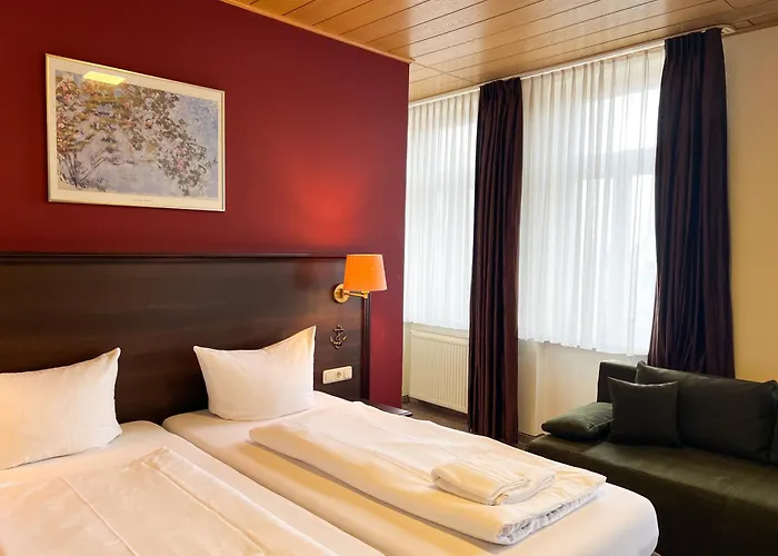 Fraenkischer Hof Hotel 3*