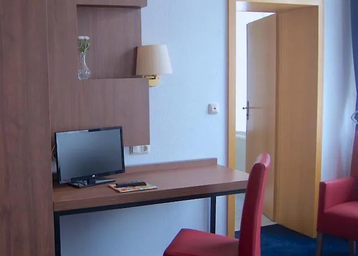 Fraenkischer Hof Hotel 3*