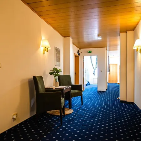 Hotel Fraenkischer Hof 3*